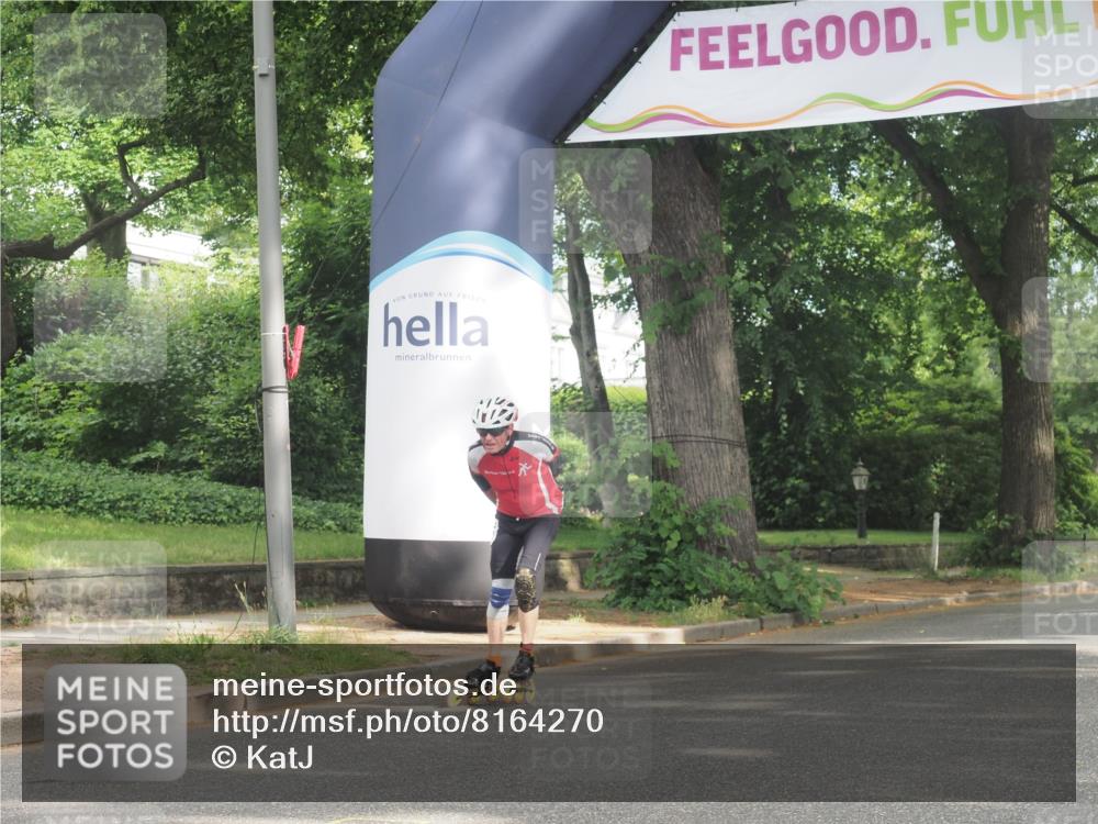 29.06.2025 - hella hamburg halbmarathon KatJ http://msf.ph/oto/8164270 29.06.2025 09:13:44 Zwischen KM18-KM19  meine-sportfotos.de