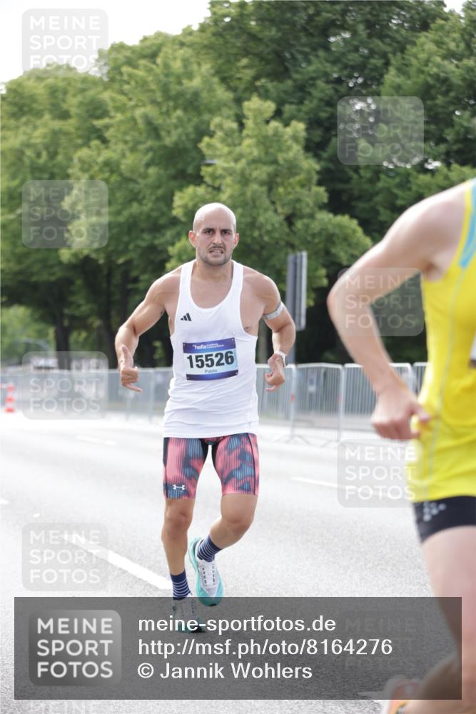 29.06.2025 - hella hamburg halbmarathon Jannik Wohlers http://msf.ph/oto/8164276 29.06.2025 09:40:30 Lombardsbrücke 11829, 14360, 14766, 15526, 17771 meine-sportfotos.de