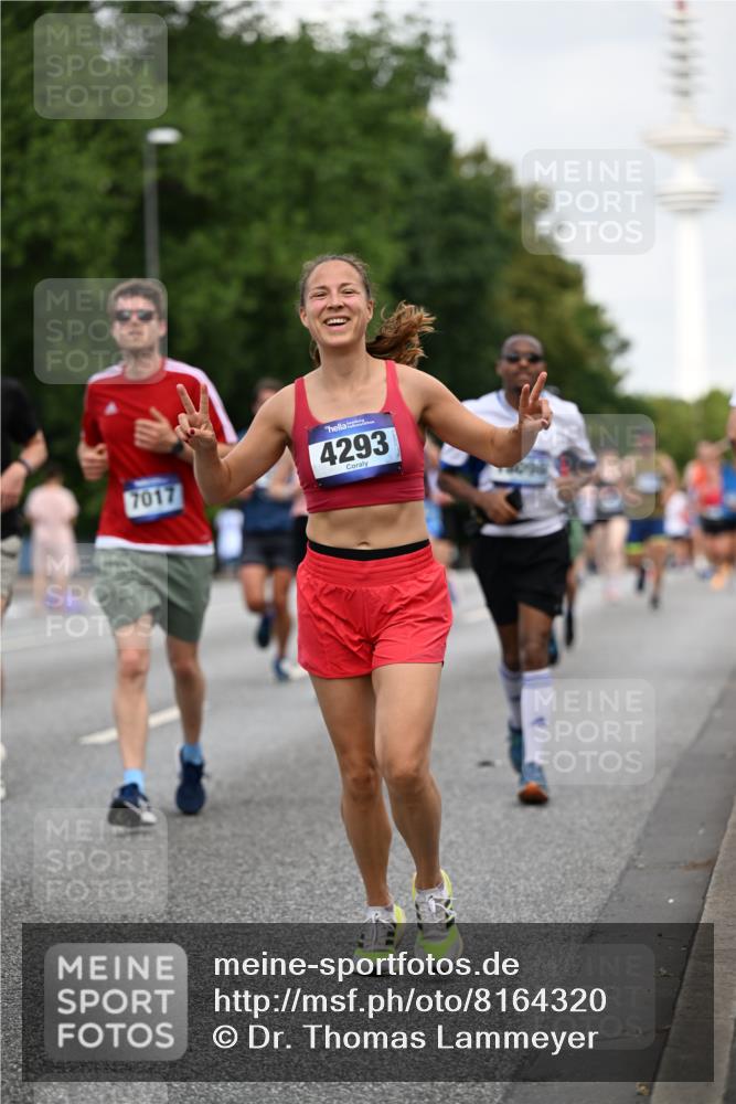 29.06.2025 - hella hamburg halbmarathon Dr. Thomas Lammeyer http://msf.ph/oto/8164320 29.06.2025 10:09:07 Kennedybrücke 1126, 1213, 1347, 1559, 2424, 2463, 2540, 2698, 2852, 3071, 3994, 4293, 4394, 4538, 6907, 6908, 7017, 7826, 9280, 10100, 10709, 10834, 11088 meine-sportfotos.de