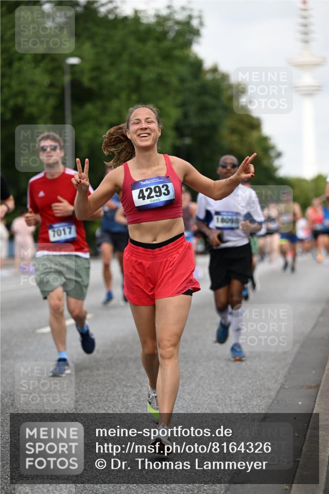 29.06.2025 - hella hamburg halbmarathon Dr. Thomas Lammeyer http://msf.ph/oto/8164326 29.06.2025 10:09:07 Kennedybrücke 1126, 1213, 1347, 1559, 2424, 2463, 2540, 2698, 2852, 3071, 3994, 4293, 4394, 4538, 6907, 6908, 7017, 7826, 9280, 10100, 10709, 10834, 11088 meine-sportfotos.de