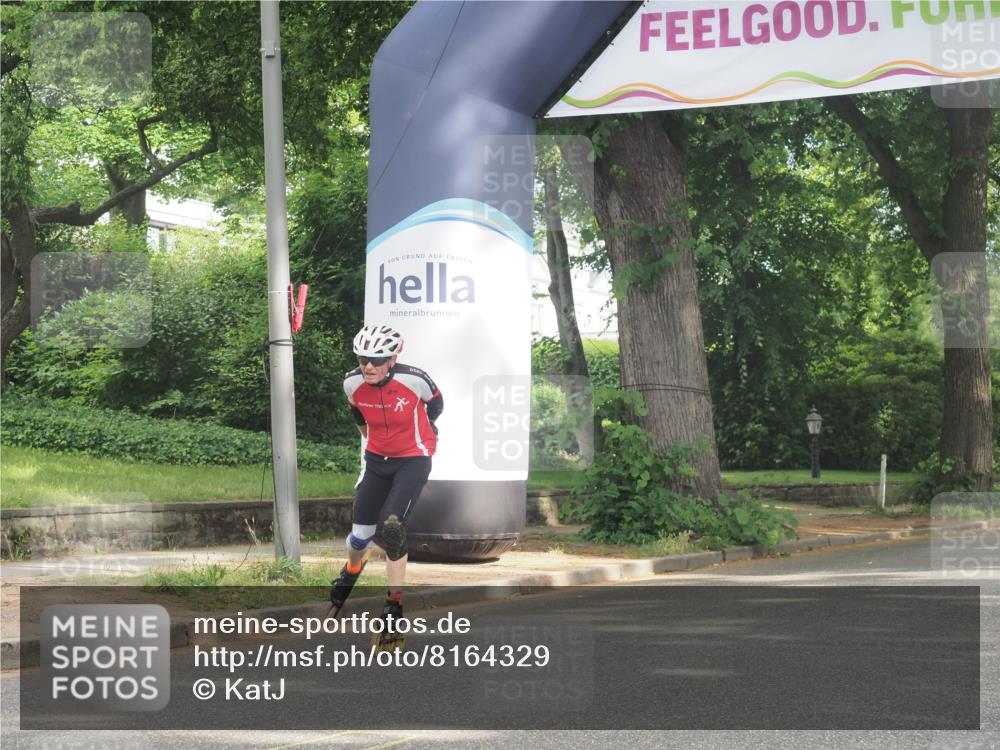 29.06.2025 - hella hamburg halbmarathon KatJ http://msf.ph/oto/8164329 29.06.2025 09:13:44 Zwischen KM18-KM19  meine-sportfotos.de
