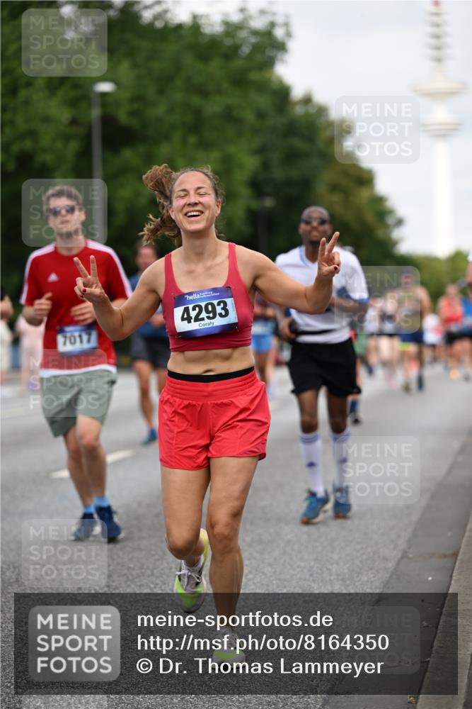29.06.2025 - hella hamburg halbmarathon Dr. Thomas Lammeyer http://msf.ph/oto/8164350 29.06.2025 10:09:07 Kennedybrücke 1126, 1213, 1347, 1559, 2424, 2463, 2540, 2698, 2852, 3071, 3994, 4293, 4394, 4538, 6907, 6908, 7017, 7826, 9280, 10100, 10709, 10834, 11088 meine-sportfotos.de