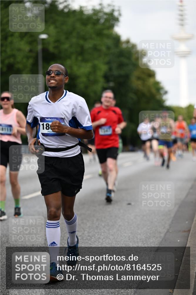 29.06.2025 - hella hamburg halbmarathon Dr. Thomas Lammeyer http://msf.ph/oto/8164525 29.06.2025 10:09:10 Kennedybrücke 1126, 1213, 1347, 1559, 2424, 2540, 2852, 3071, 3994, 4293, 4394, 4538, 5869, 6907, 6908, 7017, 7826, 9280, 10100, 10709, 10834, 11088 meine-sportfotos.de