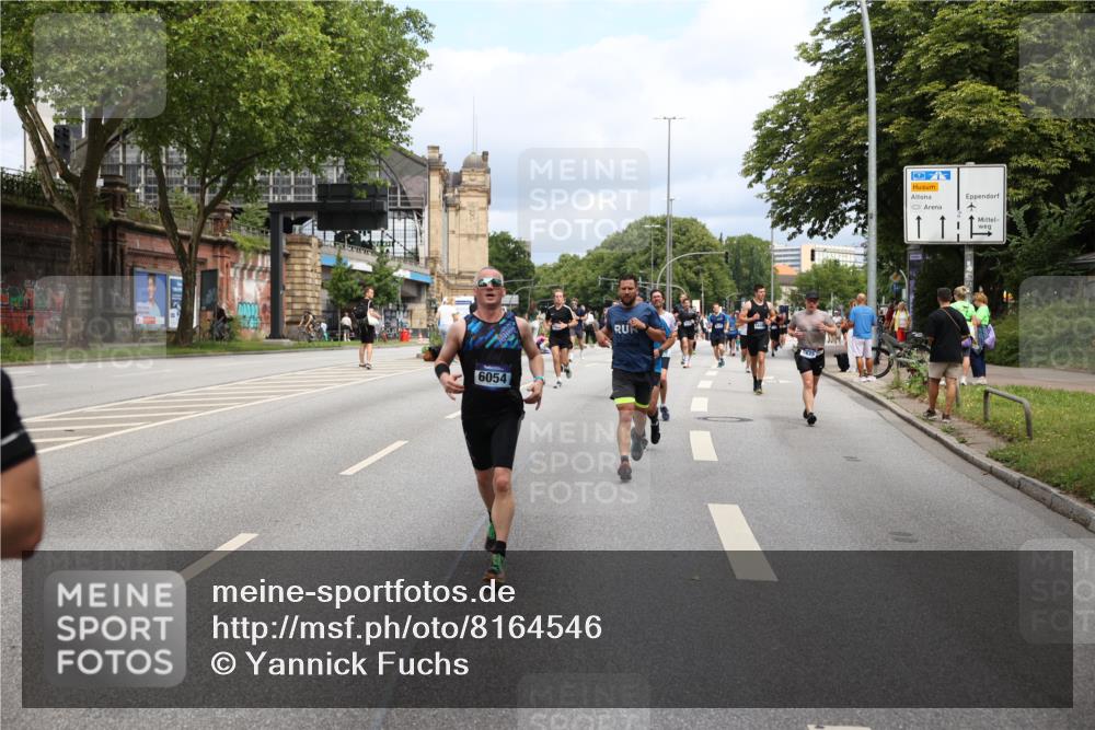 29.06.2025 - hella hamburg halbmarathon Yannick Fuchs http://msf.ph/oto/8164546 29.06.2025 10:40:03 20KM 1569, 2138, 2270, 2367, 2590, 2707, 3056, 3186, 3477, 4277, 4345, 4854, 5648, 5706, 6054, 6071, 6290, 6460, 6711, 6831, 7056, 7385, 7450, 8374, 9105, 9585, 10792, 10796, 11291, 11495, 11821, 12084, 12277, 13525, 14374, 14385, 14764, 14911, 15563, 15636, 16513, 16624, 17499, 17674, 17835, 18081, 18185, 18346, 18637, 18862, 18878 meine-sportfotos.de