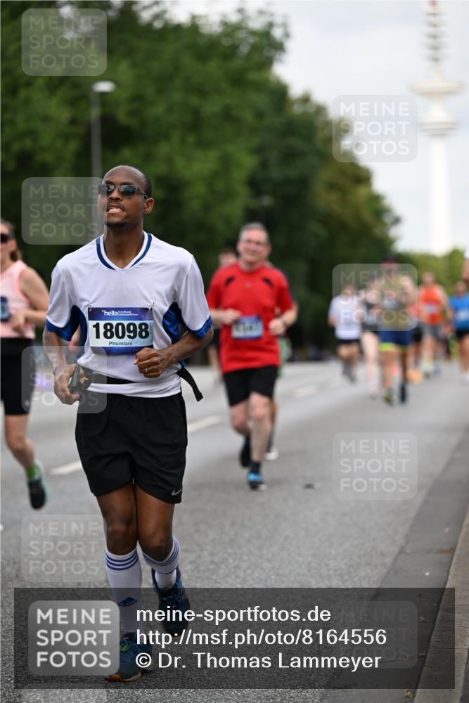 29.06.2025 - hella hamburg halbmarathon Dr. Thomas Lammeyer http://msf.ph/oto/8164556 29.06.2025 10:09:10 Kennedybrücke 1126, 1213, 1347, 1559, 2424, 2540, 2852, 3071, 3994, 4293, 4394, 4538, 5869, 6907, 6908, 7017, 7826, 9280, 10100, 10709, 10834, 11088 meine-sportfotos.de