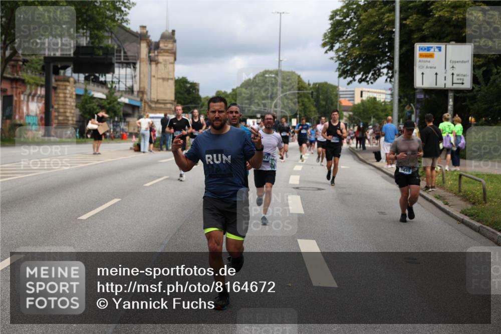 29.06.2025 - hella hamburg halbmarathon Yannick Fuchs http://msf.ph/oto/8164672 29.06.2025 10:40:04 20KM 1569, 2138, 2270, 2367, 2590, 2707, 3056, 3186, 3477, 4277, 4345, 4854, 5648, 6054, 6071, 6290, 6460, 6711, 6831, 7056, 7385, 7450, 8374, 9585, 10792, 10796, 11291, 11495, 11821, 11936, 12084, 12277, 13525, 14374, 14385, 14764, 14911, 15563, 15636, 16513, 16624, 17499, 17674, 17835, 18081, 18185, 18346, 18637, 18862, 18878 meine-sportfotos.de