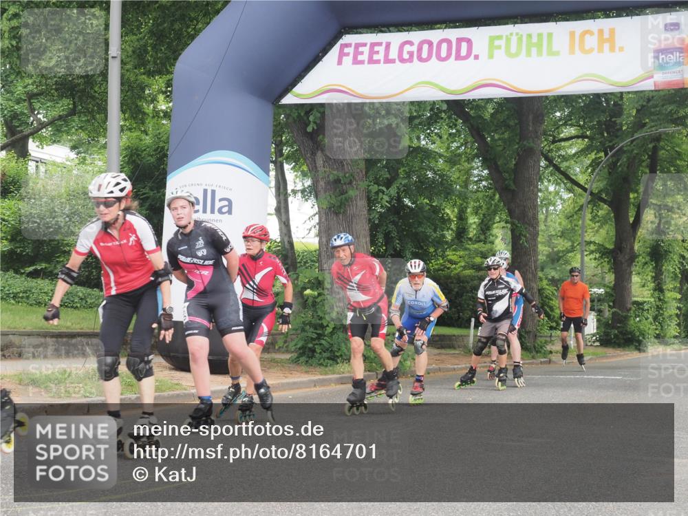 29.06.2025 - hella hamburg halbmarathon KatJ http://msf.ph/oto/8164701 29.06.2025 09:14:21 Zwischen KM18-KM19  meine-sportfotos.de
