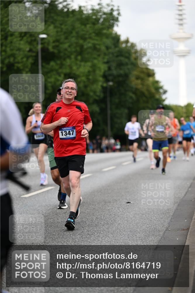 29.06.2025 - hella hamburg halbmarathon Dr. Thomas Lammeyer http://msf.ph/oto/8164719 29.06.2025 10:09:11 Kennedybrücke 1126, 1213, 1347, 1559, 2424, 2540, 2852, 3071, 3994, 4293, 4394, 4538, 5869, 6907, 6908, 7017, 7826, 9280, 10100, 10709, 10834, 11088 meine-sportfotos.de