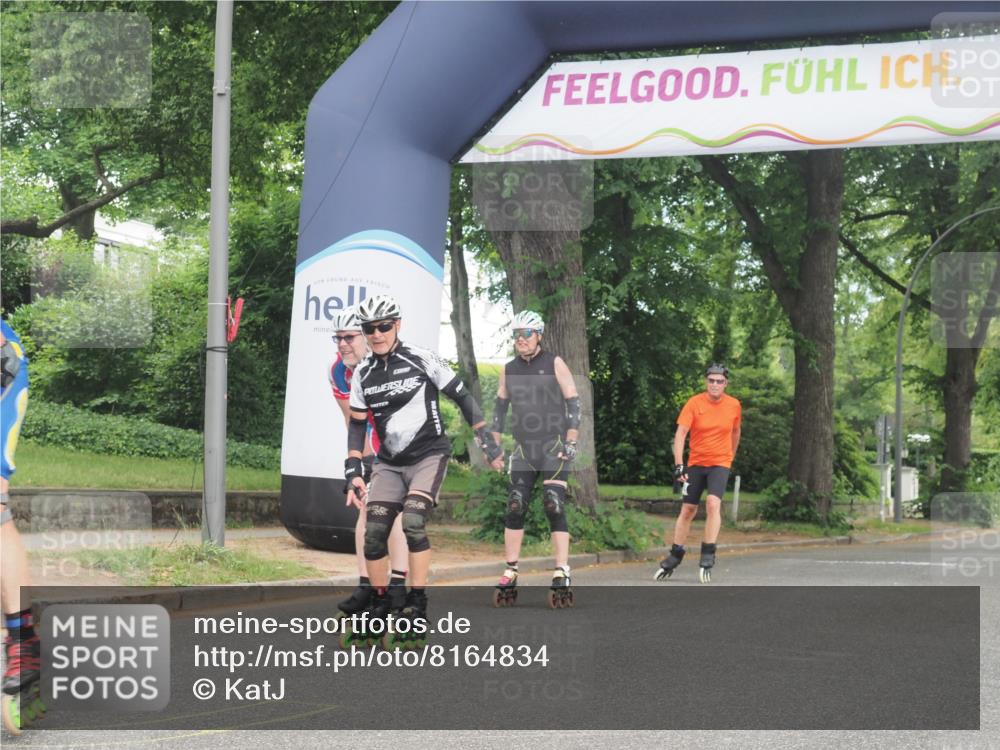 29.06.2025 - hella hamburg halbmarathon KatJ http://msf.ph/oto/8164834 29.06.2025 09:14:22 Zwischen KM18-KM19  meine-sportfotos.de