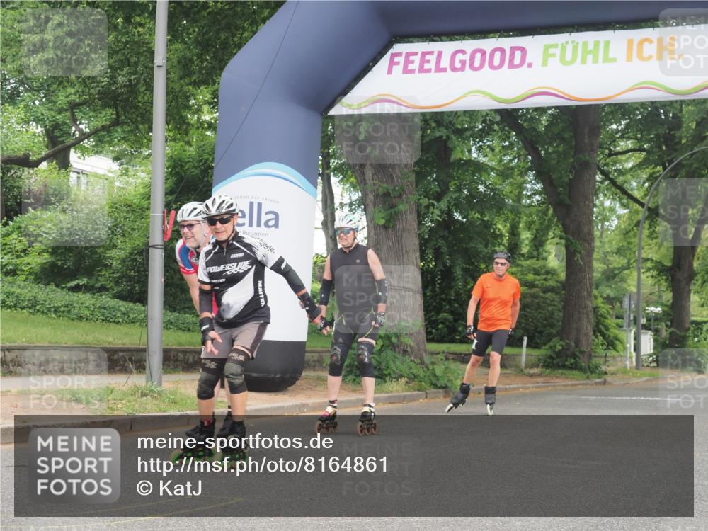 29.06.2025 - hella hamburg halbmarathon KatJ http://msf.ph/oto/8164861 29.06.2025 09:14:22 Zwischen KM18-KM19  meine-sportfotos.de