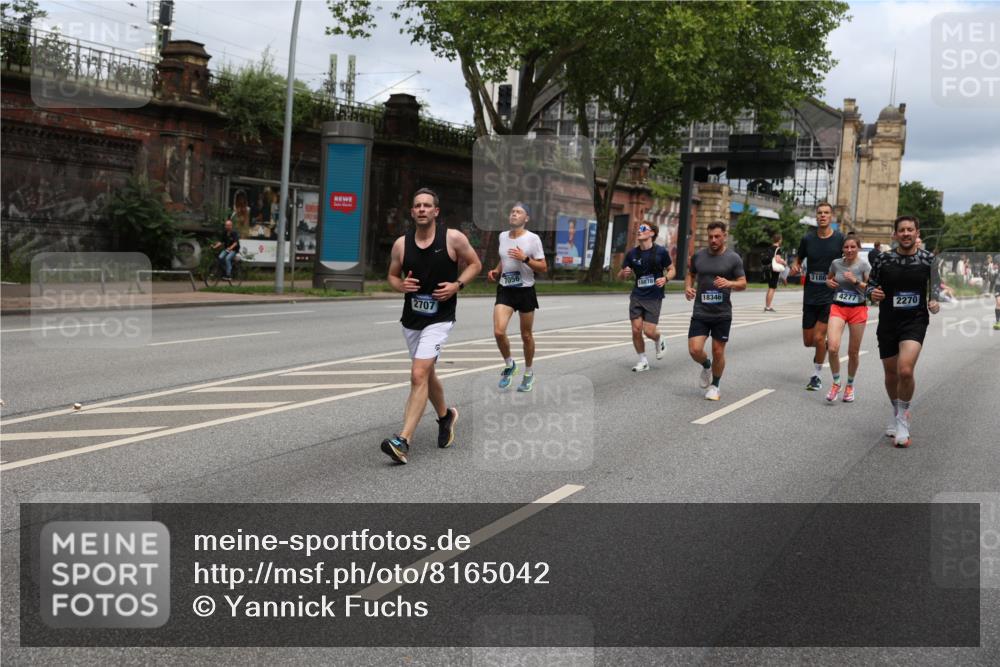 29.06.2025 - hella hamburg halbmarathon Yannick Fuchs http://msf.ph/oto/8165042 29.06.2025 10:40:10 20KM 1569, 1600, 1920, 2048, 2138, 2189, 2270, 2367, 2590, 2707, 3056, 3186, 3477, 4277, 4345, 4854, 5648, 6071, 6290, 6460, 6711, 7056, 7385, 7450, 8269, 8374, 8668, 9585, 10792, 10796, 11495, 11773, 11936, 12084, 12277, 13525, 14200, 14228, 14374, 14385, 14462, 14764, 14911, 15563, 15636, 15741, 16513, 16624, 17499, 17674, 17835, 18081, 18346, 18637, 18878 meine-sportfotos.de
