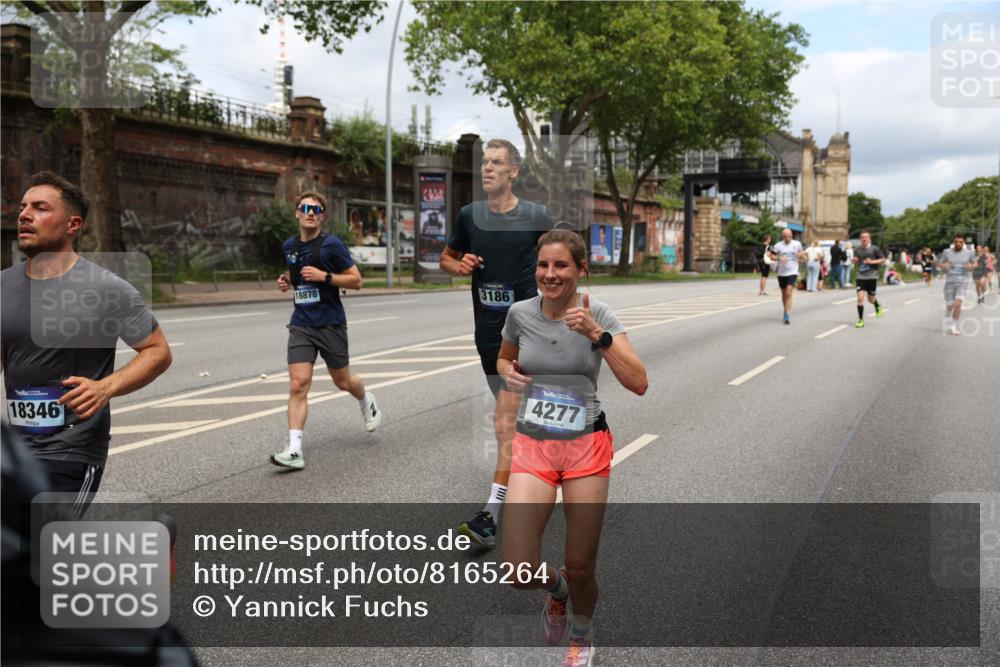 29.06.2025 - hella hamburg halbmarathon Yannick Fuchs http://msf.ph/oto/8165264 29.06.2025 10:40:13 20KM 1569, 1600, 1920, 2048, 2138, 2189, 2270, 2590, 2707, 3056, 3186, 3477, 4277, 4345, 4854, 6071, 6290, 6460, 6532, 6711, 7056, 7385, 7450, 8269, 8374, 8577, 8668, 9585, 10792, 10796, 11094, 11495, 11773, 11936, 12084, 12277, 13525, 14062, 14200, 14228, 14385, 14462, 14764, 14804, 14911, 15563, 15741, 16513, 16624, 17499, 17674, 17835, 18081, 18346, 18637, 18878 meine-sportfotos.de