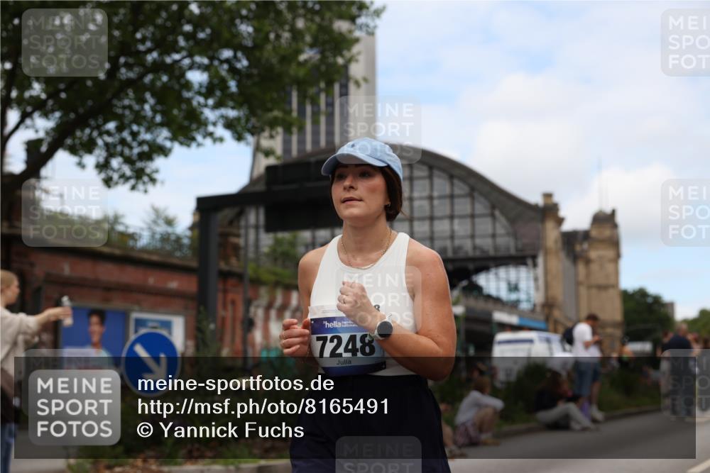 29.06.2025 - hella hamburg halbmarathon Yannick Fuchs http://msf.ph/oto/8165491 29.06.2025 11:18:12 20KM 1131, 1269, 1694, 1939, 3837, 4834, 5035, 5063, 5079, 5322, 6977, 7169, 7188, 7190, 7248, 7370, 7672, 7978, 8085, 8537, 9259, 9567, 9635, 9714, 9788, 10148, 10162, 10977, 11249, 13206, 13366, 13386, 13584, 14024, 14240, 14421, 14633, 14901, 15180, 15343, 15404, 16154, 16586, 16600, 16601, 16604, 16781, 16791, 16833, 16991, 17559, 17699, 18007, 18046, 18362, 18417, 18698 meine-sportfotos.de