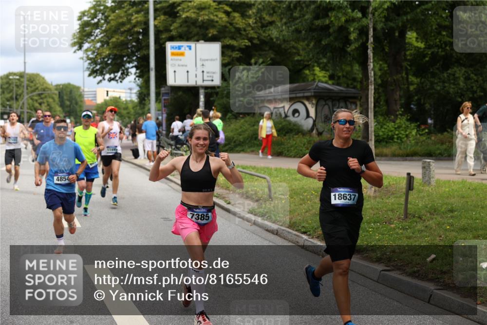 29.06.2025 - hella hamburg halbmarathon Yannick Fuchs http://msf.ph/oto/8165546 29.06.2025 10:40:16 20KM 1569, 1600, 1759, 1920, 2048, 2138, 2189, 2270, 2590, 2707, 3056, 3186, 3477, 4277, 4345, 4854, 6071, 6290, 6460, 6532, 6711, 7385, 7450, 8269, 8577, 8668, 9585, 10792, 10796, 11094, 11495, 11773, 11936, 12084, 12277, 13525, 14062, 14200, 14228, 14385, 14462, 14764, 14804, 14911, 15563, 15741, 16513, 16624, 17499, 17674, 17835, 18081, 18346, 18637, 18878 meine-sportfotos.de