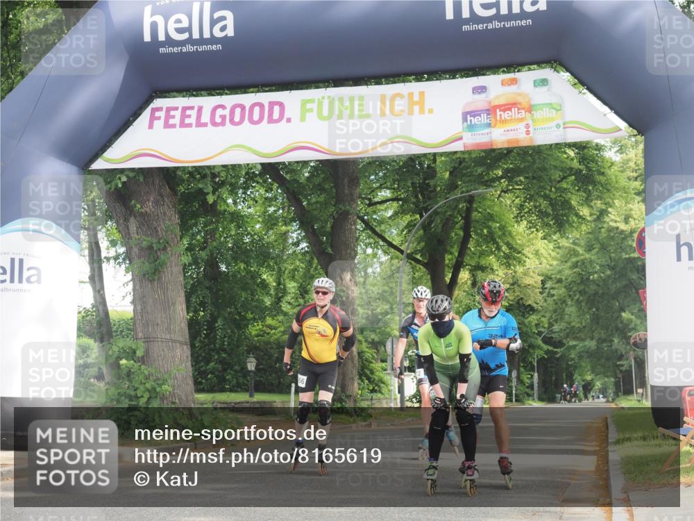 29.06.2025 - hella hamburg halbmarathon KatJ http://msf.ph/oto/8165619 29.06.2025 09:15:09 Zwischen KM18-KM19  meine-sportfotos.de