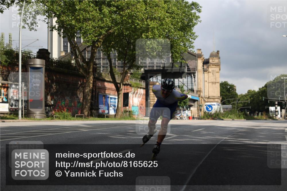 29.06.2025 - hella hamburg halbmarathon Yannick Fuchs http://msf.ph/oto/8165625 29.06.2025 09:04:42 20KM  meine-sportfotos.de