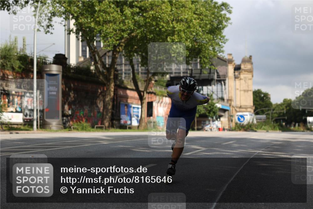 29.06.2025 - hella hamburg halbmarathon Yannick Fuchs http://msf.ph/oto/8165646 29.06.2025 09:04:42 20KM  meine-sportfotos.de