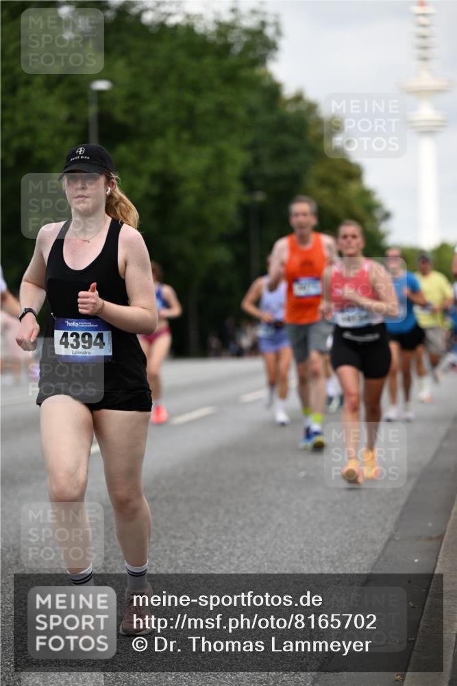 29.06.2025 - hella hamburg halbmarathon Dr. Thomas Lammeyer http://msf.ph/oto/8165702 29.06.2025 10:09:19 Kennedybrücke 1213, 1347, 1863, 2298, 2424, 2540, 2852, 3071, 3578, 4293, 4394, 4538, 5869, 6059, 6907, 6908, 7017, 7826, 8316, 8999, 9007, 9019, 9075, 9165, 9680, 10694, 11088 meine-sportfotos.de