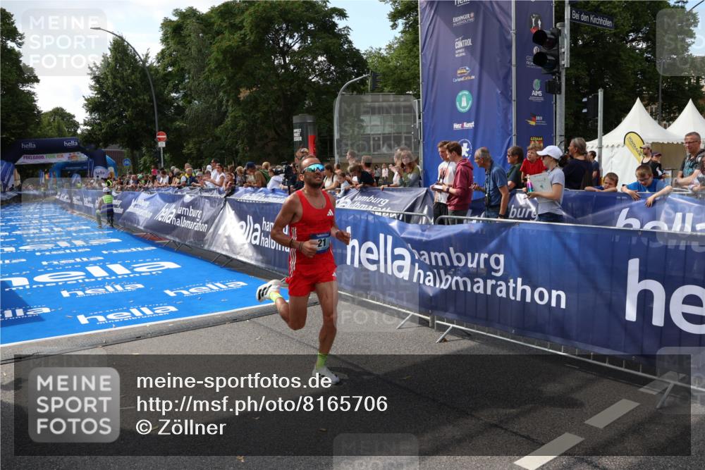 29.06.2025 - hella hamburg halbmarathon Zöllner http://msf.ph/oto/8165706 29.06.2025 10:05:16 Ziel 19, 21, 20052, 20518 meine-sportfotos.de