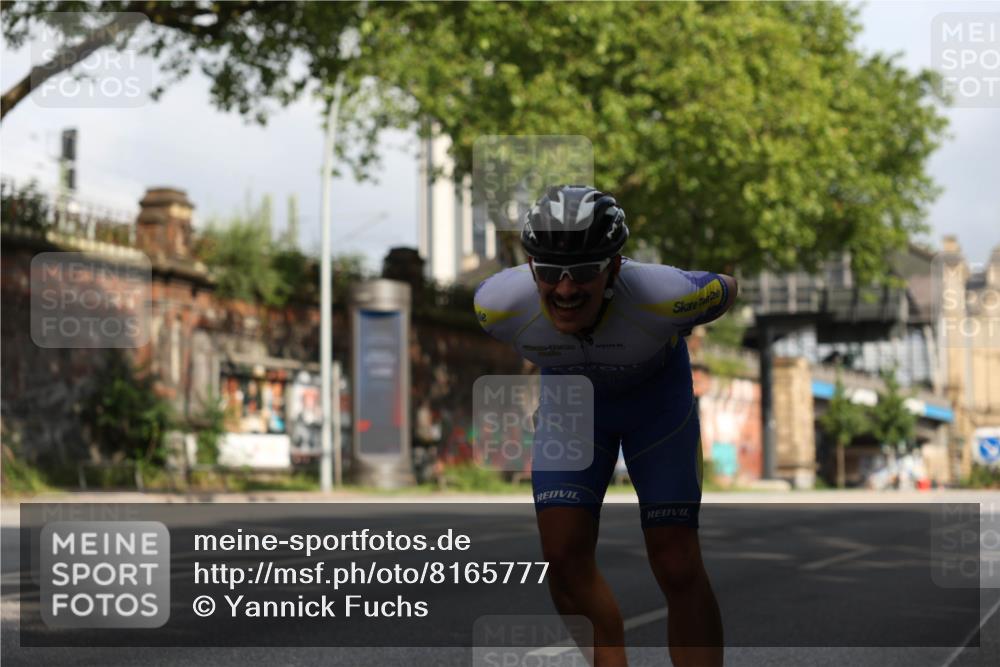 29.06.2025 - hella hamburg halbmarathon Yannick Fuchs http://msf.ph/oto/8165777 29.06.2025 09:04:42 20KM 660 meine-sportfotos.de