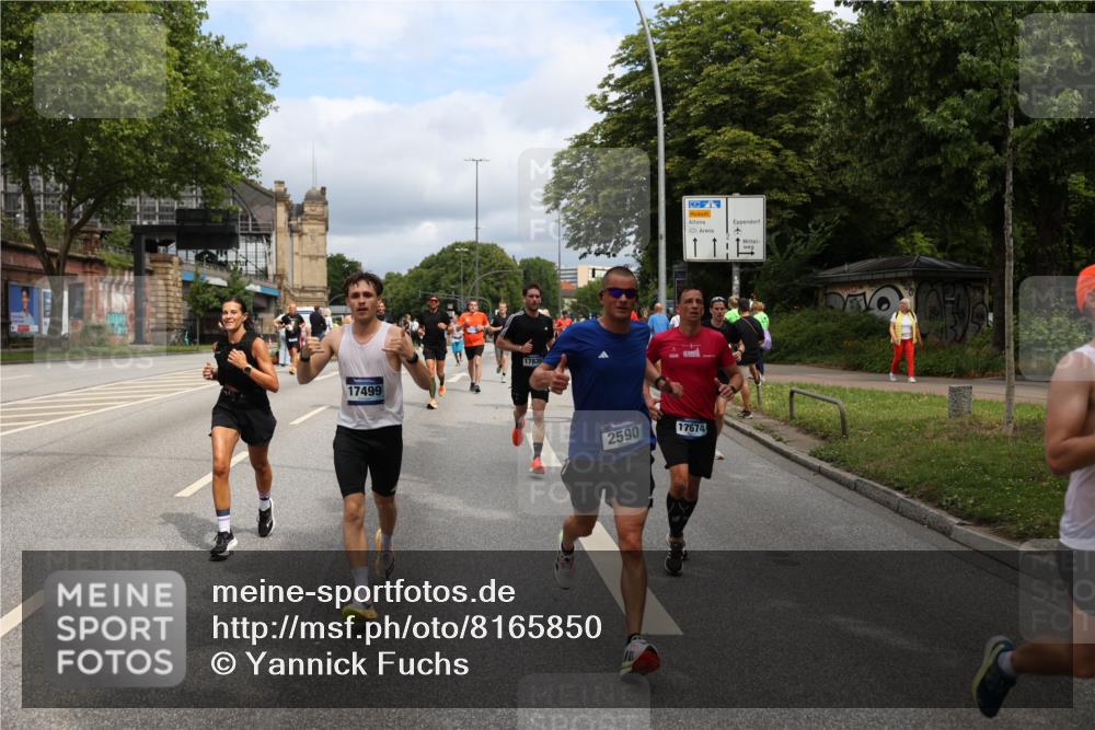 29.06.2025 - hella hamburg halbmarathon Yannick Fuchs http://msf.ph/oto/8165850 29.06.2025 10:40:19 20KM 1569, 1600, 1759, 1920, 2048, 2138, 2189, 2590, 3056, 3477, 4345, 4854, 6071, 6290, 6460, 6532, 6711, 7385, 7450, 7961, 8269, 8577, 8668, 9585, 10792, 10796, 11094, 11125, 11495, 11773, 11936, 12084, 12277, 13525, 14062, 14200, 14228, 14462, 14804, 14911, 15563, 15741, 16624, 17499, 17674, 17835, 18081, 18637 meine-sportfotos.de