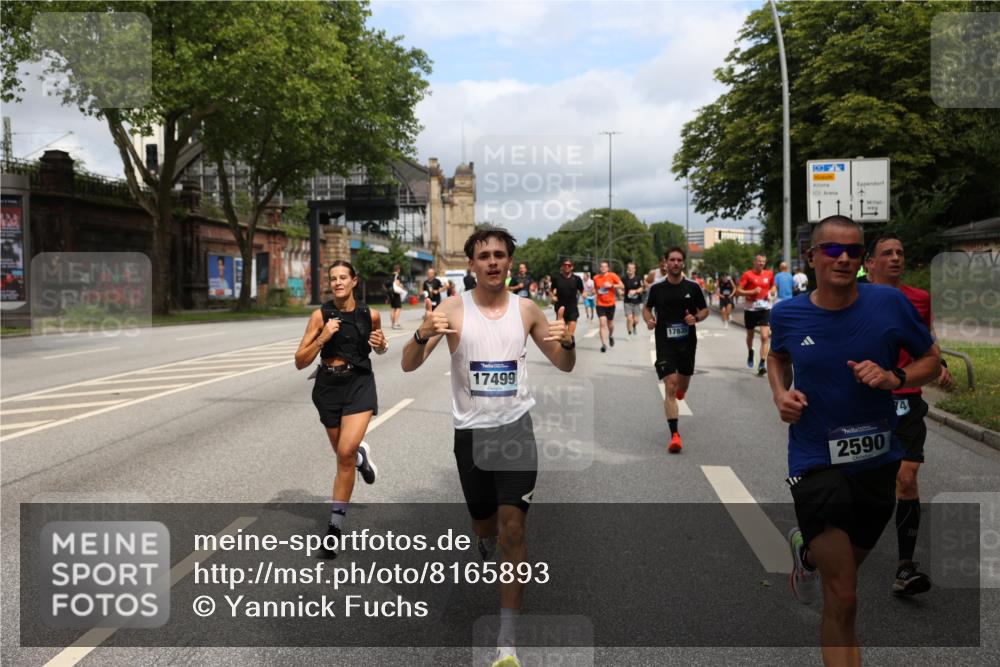 29.06.2025 - hella hamburg halbmarathon Yannick Fuchs http://msf.ph/oto/8165893 29.06.2025 10:40:19 20KM 1569, 1600, 1759, 1920, 2048, 2138, 2189, 2590, 3056, 3477, 4345, 4854, 6071, 6290, 6460, 6532, 6711, 7385, 7450, 7961, 8269, 8577, 8668, 9585, 10792, 10796, 11094, 11125, 11495, 11773, 11936, 12084, 12277, 13525, 14062, 14200, 14228, 14462, 14804, 14911, 15563, 15741, 16624, 17499, 17674, 17835, 18081, 18637 meine-sportfotos.de