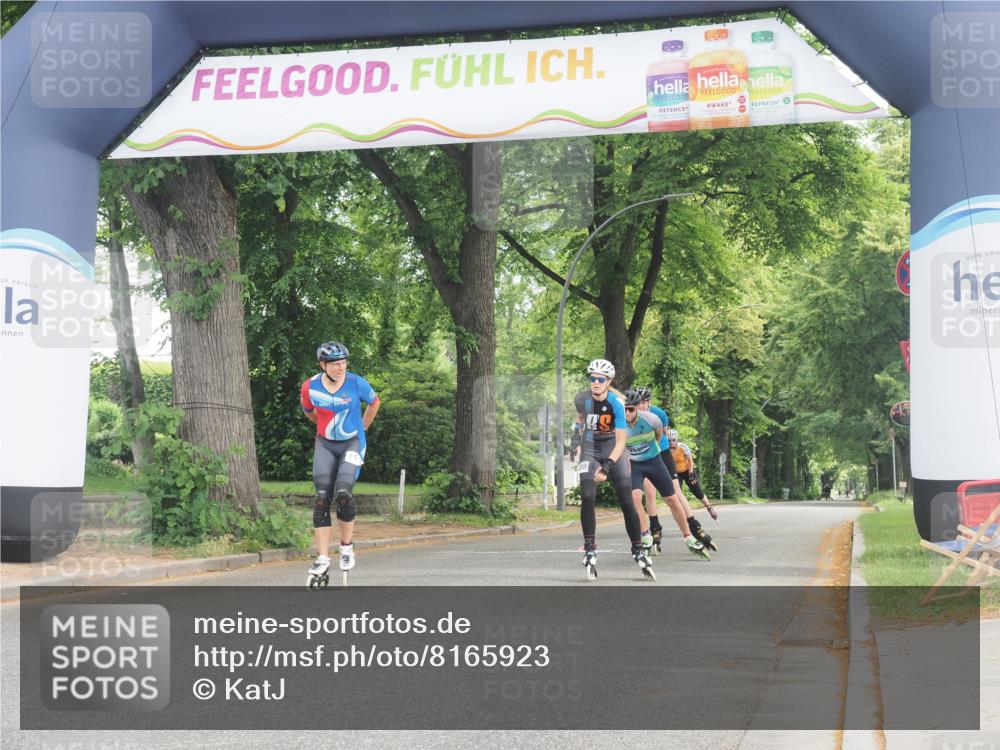 29.06.2025 - hella hamburg halbmarathon KatJ http://msf.ph/oto/8165923 29.06.2025 09:15:25 Zwischen KM18-KM19  meine-sportfotos.de