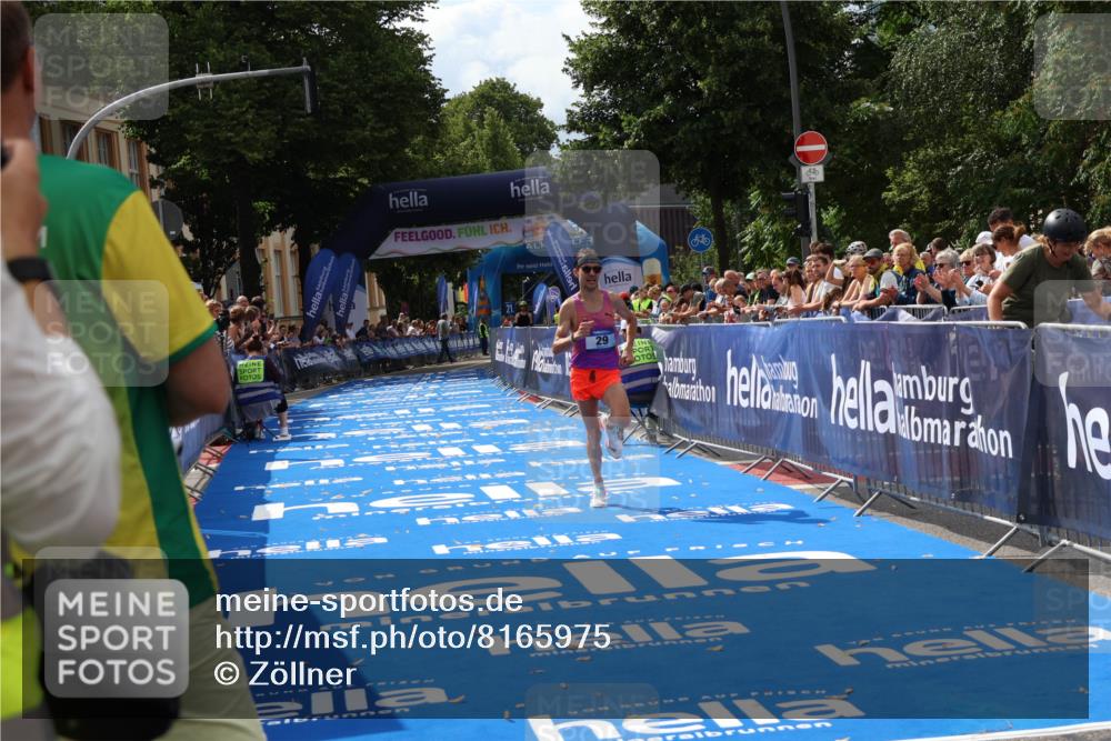 29.06.2025 - hella hamburg halbmarathon Zöllner http://msf.ph/oto/8165975 29.06.2025 10:09:04 Ziel 29 meine-sportfotos.de