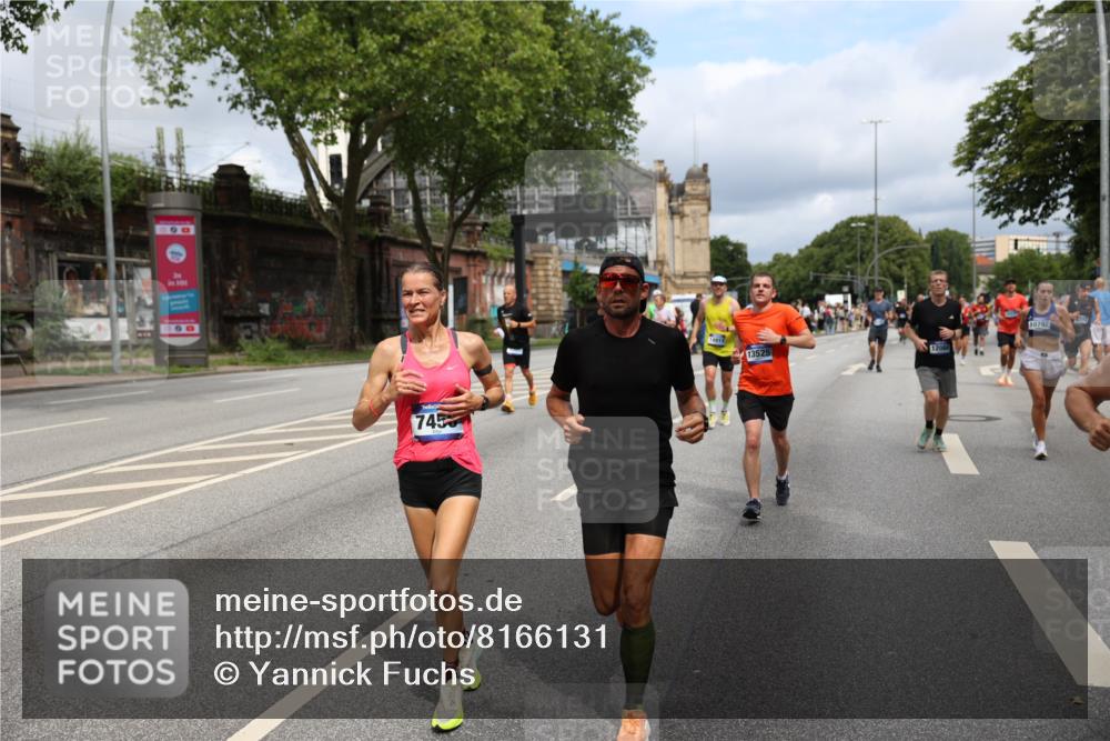 29.06.2025 - hella hamburg halbmarathon Yannick Fuchs http://msf.ph/oto/8166131 29.06.2025 10:40:23 20KM 1569, 1600, 1759, 1920, 2048, 2138, 2189, 2590, 3477, 4345, 6290, 6460, 6532, 6700, 6711, 7450, 7961, 8269, 8577, 8668, 10792, 10796, 11094, 11125, 11495, 11773, 11936, 12084, 12277, 13525, 13630, 14062, 14200, 14228, 14462, 14804, 14911, 15741, 16624, 17190, 17332, 17499, 17674, 17835, 18081, 19128 meine-sportfotos.de
