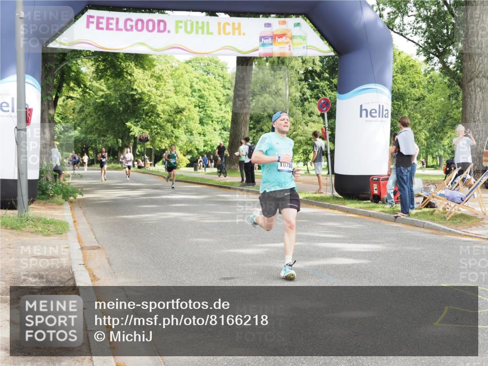 29.06.2025 - hella hamburg halbmarathon MichiJ http://msf.ph/oto/8166218 29.06.2025 10:14:06 Zwischen KM18-KM19 7963, 10780, 11678, 13440 meine-sportfotos.de