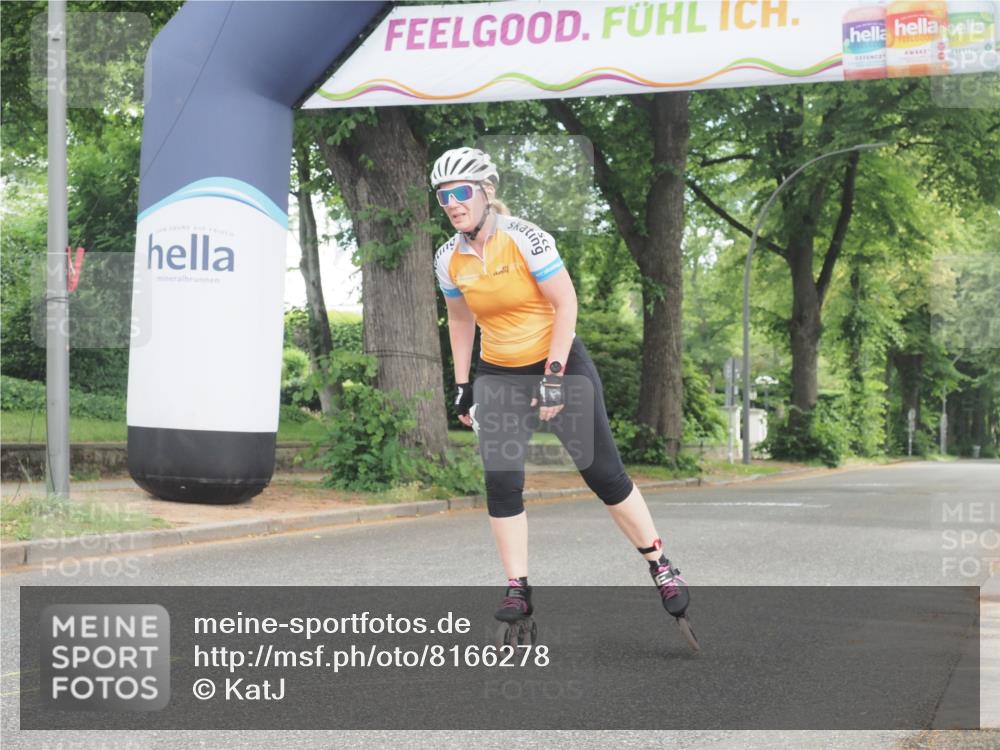 29.06.2025 - hella hamburg halbmarathon KatJ http://msf.ph/oto/8166278 29.06.2025 09:15:28 Zwischen KM18-KM19  meine-sportfotos.de
