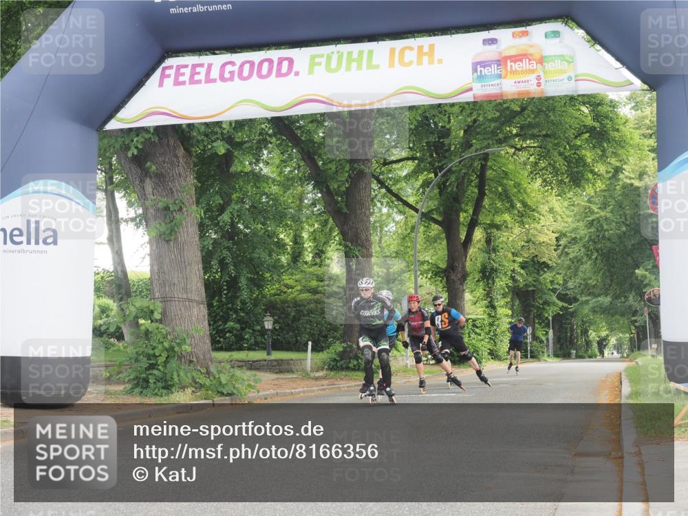 29.06.2025 - hella hamburg halbmarathon KatJ http://msf.ph/oto/8166356 29.06.2025 09:15:48 Zwischen KM18-KM19  meine-sportfotos.de