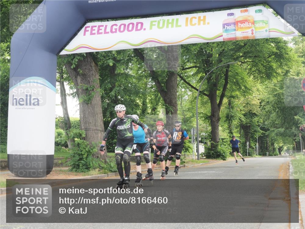 29.06.2025 - hella hamburg halbmarathon KatJ http://msf.ph/oto/8166460 29.06.2025 09:15:49 Zwischen KM18-KM19  meine-sportfotos.de