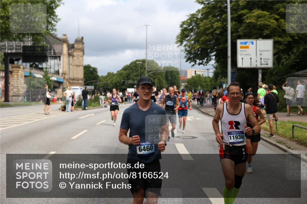 29.06.2025 - hella hamburg halbmarathon Yannick Fuchs http://msf.ph/oto/8166524 29.06.2025 10:40:29 20KM 1139, 1569, 1600, 1759, 1920, 2048, 2138, 2189, 2842, 4345, 4949, 6388, 6460, 6532, 6700, 6711, 7961, 8269, 8577, 8668, 10792, 10796, 11094, 11125, 11491, 11773, 11936, 12084, 12277, 13525, 13630, 13782, 14062, 14200, 14228, 14462, 14804, 14911, 15741, 16286, 17190, 17332, 17892, 19128 meine-sportfotos.de