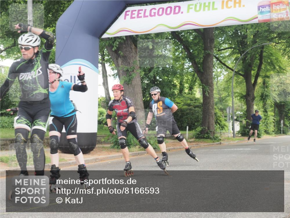 29.06.2025 - hella hamburg halbmarathon KatJ http://msf.ph/oto/8166593 29.06.2025 09:15:50 Zwischen KM18-KM19  meine-sportfotos.de