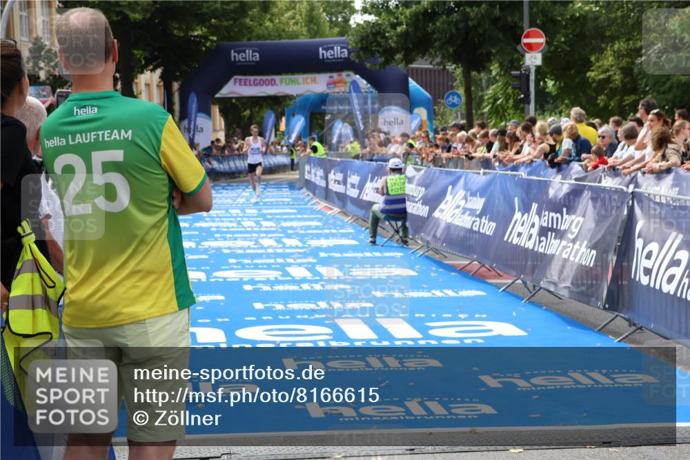 29.06.2025 - hella hamburg halbmarathon Zöllner http://msf.ph/oto/8166615 29.06.2025 10:15:32 Ziel 12673 meine-sportfotos.de