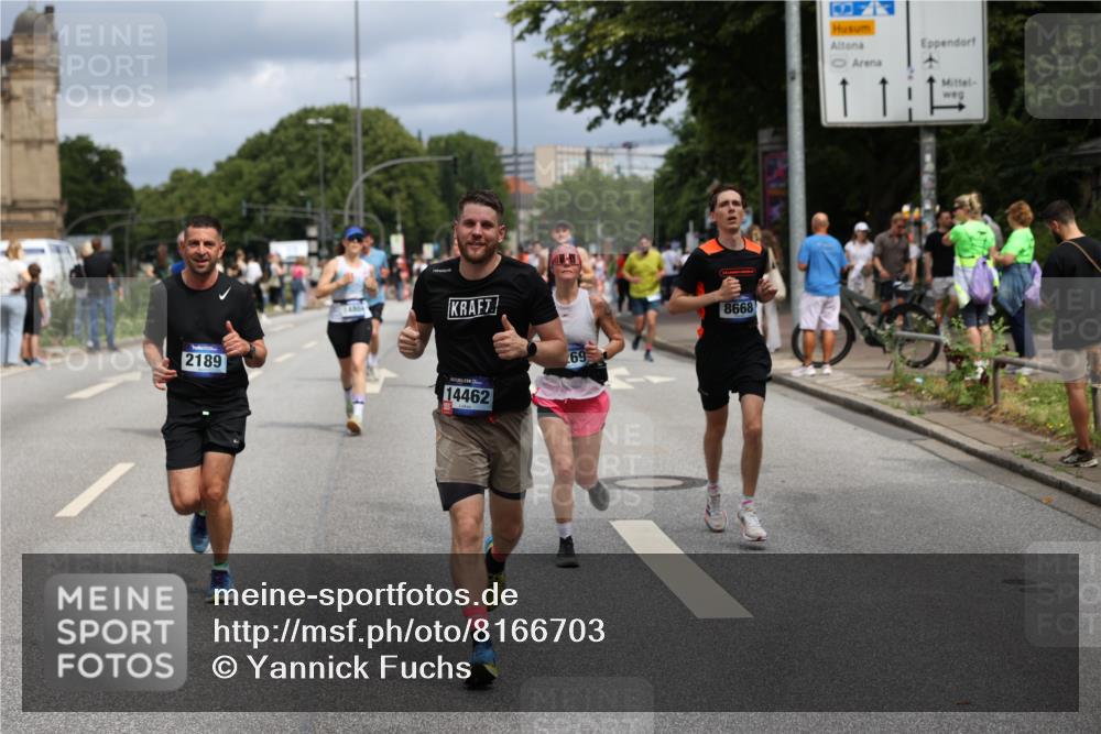 29.06.2025 - hella hamburg halbmarathon Yannick Fuchs http://msf.ph/oto/8166703 29.06.2025 10:40:33 20KM 1139, 1600, 1759, 1920, 2048, 2189, 2842, 3087, 4237, 4345, 4949, 6388, 6460, 6532, 6691, 6700, 7335, 7961, 8269, 8577, 8668, 11094, 11125, 11491, 11773, 11936, 12171, 12269, 12579, 13630, 13782, 14062, 14200, 14228, 14262, 14462, 14722, 14804, 15133, 15206, 15741, 15900, 16127, 16286, 17008, 17190, 17332, 17492, 17892, 19128 meine-sportfotos.de