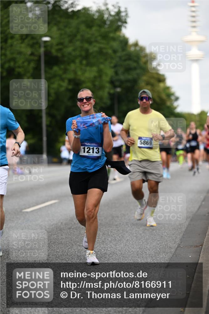 29.06.2025 - hella hamburg halbmarathon Dr. Thomas Lammeyer http://msf.ph/oto/8166911 29.06.2025 10:09:24 Kennedybrücke 1213, 1863, 2298, 3071, 3578, 4014, 4220, 4394, 5869, 6059, 6907, 6908, 7826, 8316, 8999, 9007, 9019, 9075, 9165, 9559, 9680, 10694, 11088 meine-sportfotos.de