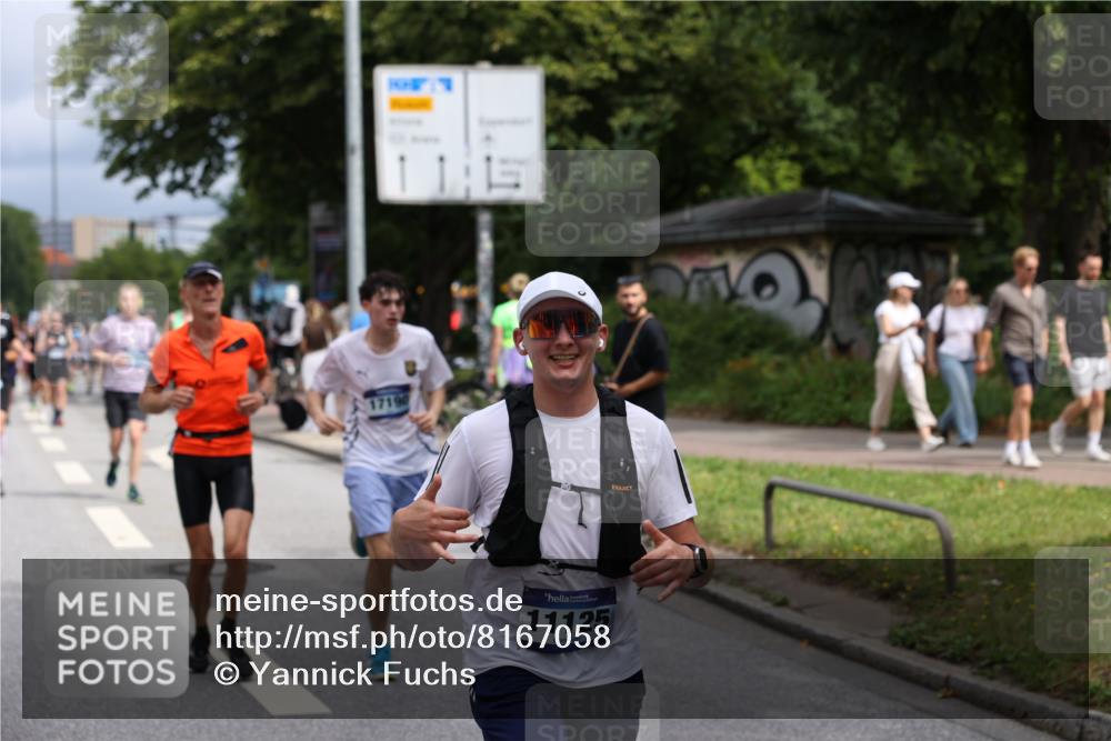 29.06.2025 - hella hamburg halbmarathon Yannick Fuchs http://msf.ph/oto/8167058 29.06.2025 10:40:42 20KM 1139, 1759, 2842, 3087, 4091, 4237, 4497, 4949, 5459, 6388, 6421, 6691, 6700, 6978, 7335, 7961, 8142, 8482, 8577, 8981, 9232, 9386, 9529, 9786, 11094, 11125, 11185, 11491, 12171, 12269, 12579, 12651, 12891, 13630, 13698, 13782, 13940, 14045, 14262, 14541, 14722, 14804, 15133, 15149, 15157, 15206, 15900, 16127, 16286, 17008, 17190, 17281, 17332, 17461, 17492, 17892, 18118, 19128 meine-sportfotos.de