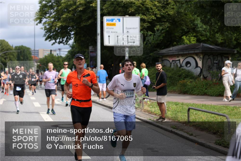 29.06.2025 - hella hamburg halbmarathon Yannick Fuchs http://msf.ph/oto/8167065 29.06.2025 10:40:43 20KM 1139, 1759, 2842, 3087, 4091, 4237, 4497, 4949, 5459, 6388, 6421, 6691, 6700, 6978, 7335, 7961, 8142, 8482, 8577, 8981, 9232, 9386, 9529, 9786, 11094, 11125, 11185, 11491, 12171, 12269, 12579, 12651, 12891, 13630, 13698, 13782, 13940, 14045, 14262, 14541, 14722, 15133, 15149, 15157, 15206, 15900, 16127, 16286, 17008, 17190, 17281, 17332, 17461, 17492, 17892, 18118, 19128 meine-sportfotos.de