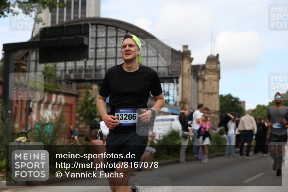 29.06.2025 - hella hamburg halbmarathon Yannick Fuchs http://msf.ph/oto/8167078 29.06.2025 11:18:23 20KM 1131, 1269, 1694, 1939, 3573, 3837, 4834, 5322, 6287, 6977, 7248, 7832, 8537, 9259, 9567, 9635, 9714, 9788, 10148, 10162, 10649, 10966, 11249, 13031, 13206, 13584, 13810, 14024, 14240, 14421, 14633, 15180, 15402, 15404, 16586, 16600, 16601, 16604, 16791, 16991, 17699, 18007, 18046, 18210, 18698 meine-sportfotos.de