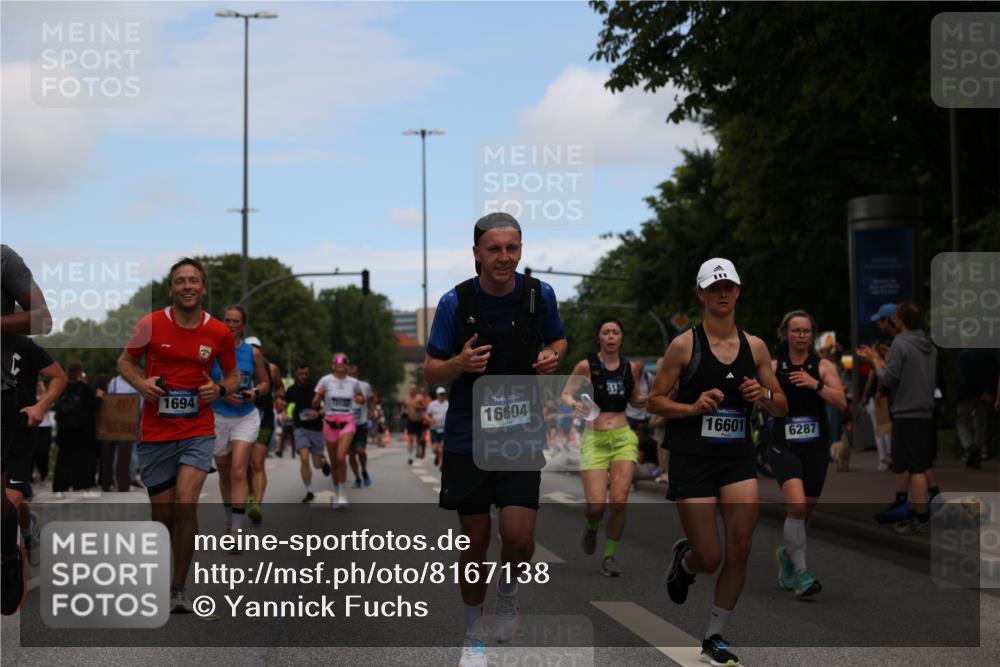 29.06.2025 - hella hamburg halbmarathon Yannick Fuchs http://msf.ph/oto/8167138 29.06.2025 11:18:24 20KM 1131, 1269, 1694, 1939, 3573, 4834, 5322, 6287, 6899, 6977, 7248, 7832, 8537, 9259, 9567, 9635, 9714, 9788, 10148, 10162, 10649, 10966, 11249, 13031, 13206, 13584, 13810, 14024, 14240, 14421, 14633, 15180, 15402, 15404, 16586, 16601, 16604, 16791, 16863, 16991, 18007, 18046, 18210, 18698 meine-sportfotos.de