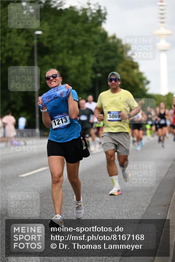29.06.2025 - hella hamburg halbmarathon Dr. Thomas Lammeyer http://msf.ph/oto/8167168 29.06.2025 10:09:24 Kennedybrücke 1213, 1863, 2298, 3071, 3578, 4014, 4220, 4394, 5869, 6059, 6907, 6908, 7826, 8316, 8999, 9007, 9019, 9075, 9165, 9559, 9680, 10694, 11088 meine-sportfotos.de