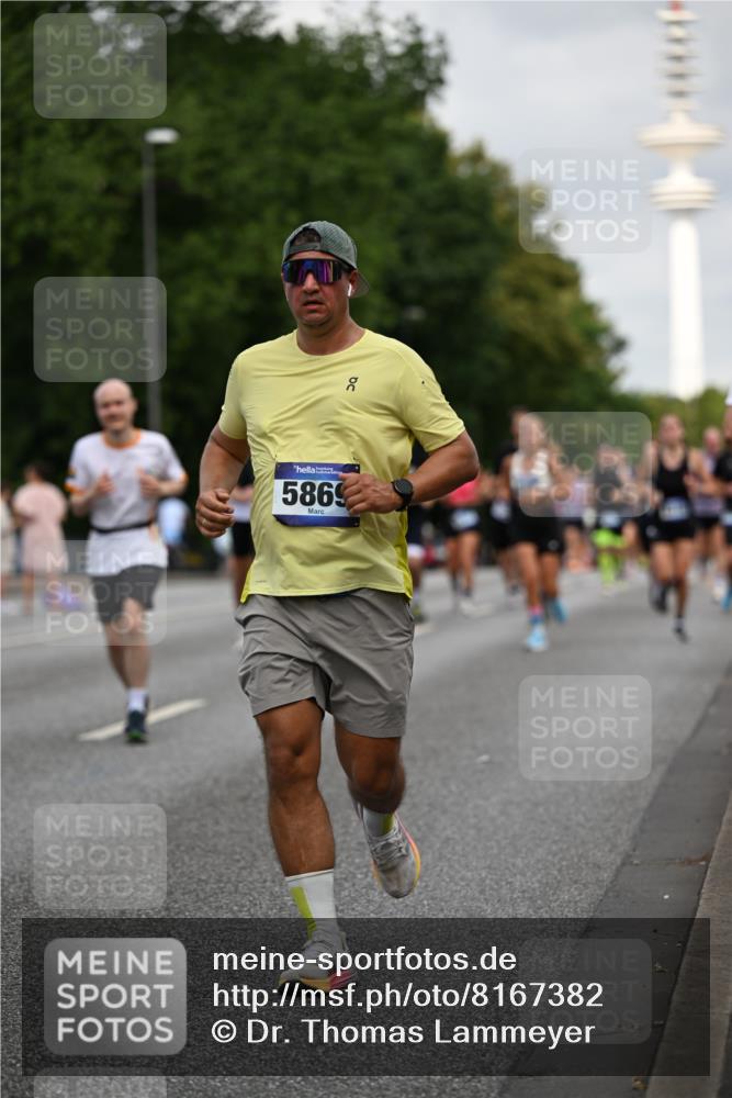 29.06.2025 - hella hamburg halbmarathon Dr. Thomas Lammeyer http://msf.ph/oto/8167382 29.06.2025 10:09:25 Kennedybrücke 1213, 1863, 2298, 3071, 3578, 4014, 4220, 4394, 5073, 5869, 6059, 6907, 6908, 7826, 8316, 8999, 9007, 9019, 9075, 9165, 9361, 9559, 9680, 10694 meine-sportfotos.de