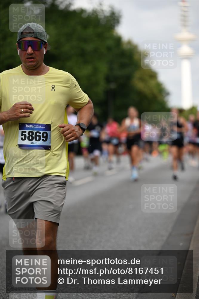 29.06.2025 - hella hamburg halbmarathon Dr. Thomas Lammeyer http://msf.ph/oto/8167451 29.06.2025 10:09:26 Kennedybrücke 1213, 1863, 2298, 3071, 3578, 4014, 4220, 4394, 5073, 5869, 6059, 6907, 6908, 7826, 8316, 8999, 9007, 9019, 9075, 9165, 9361, 9559, 9680, 10694 meine-sportfotos.de