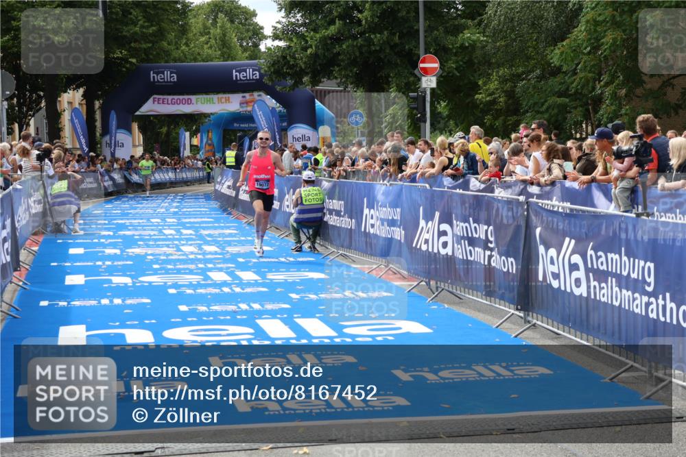 29.06.2025 - hella hamburg halbmarathon Zöllner http://msf.ph/oto/8167452 29.06.2025 10:18:06 Ziel 19072 meine-sportfotos.de