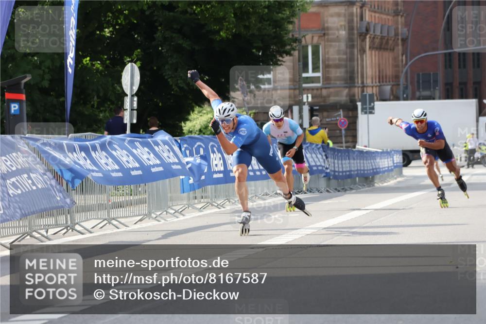29.06.2025 - hella hamburg halbmarathon Strokosch-Dieckow http://msf.ph/oto/8167587 29.06.2025 09:04:12 Ziel 55, 20225, 20416, 20488 meine-sportfotos.de