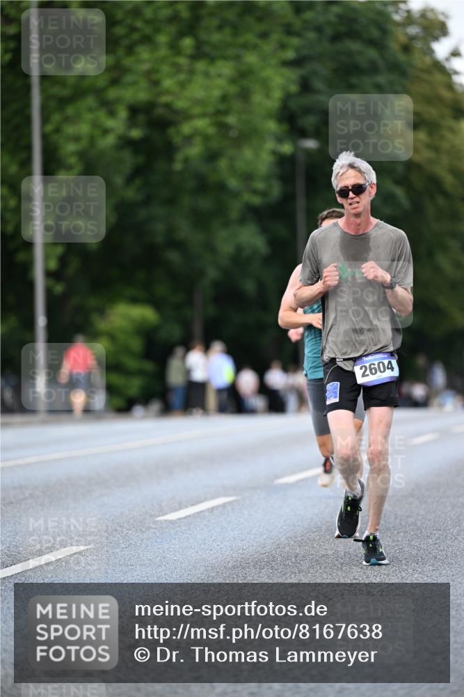 29.06.2025 - hella hamburg halbmarathon Dr. Thomas Lammeyer http://msf.ph/oto/8167638 29.06.2025 09:45:20 Kennedybrücke 1241, 2604, 10485 meine-sportfotos.de