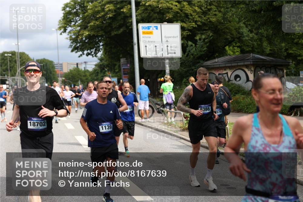 29.06.2025 - hella hamburg halbmarathon Yannick Fuchs http://msf.ph/oto/8167639 29.06.2025 10:40:51 20KM 1139, 2222, 2842, 3087, 4091, 4237, 4497, 4949, 5459, 6373, 6388, 6421, 6691, 6700, 6978, 7335, 8023, 8142, 8482, 8981, 9232, 9386, 9529, 9786, 9794, 11185, 11491, 12171, 12269, 12579, 12651, 12891, 13630, 13698, 13728, 13782, 13940, 14045, 14262, 14449, 14541, 14722, 15133, 15149, 15157, 15206, 15684, 15900, 16081, 16127, 16136, 16286, 16466, 16475, 17008, 17281, 17332, 17353, 17461, 17492, 17669, 17865, 17892, 18118 meine-sportfotos.de