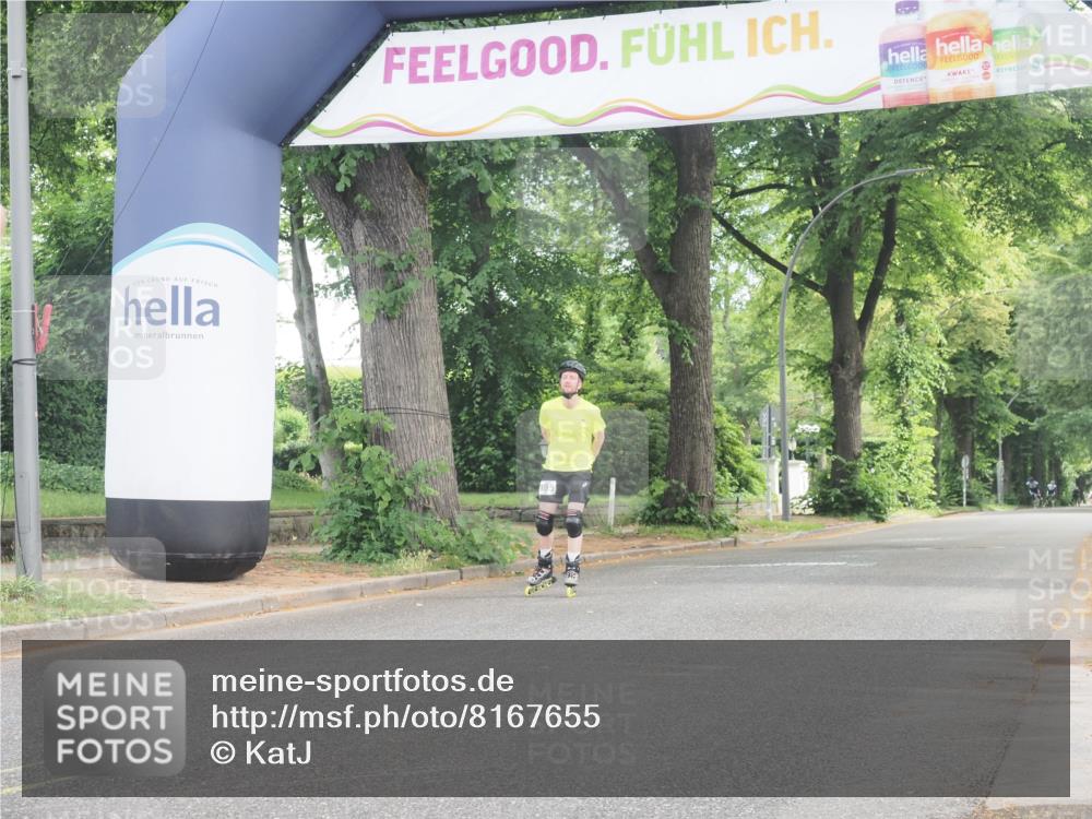 29.06.2025 - hella hamburg halbmarathon KatJ http://msf.ph/oto/8167655 29.06.2025 09:16:35 Zwischen KM18-KM19  meine-sportfotos.de